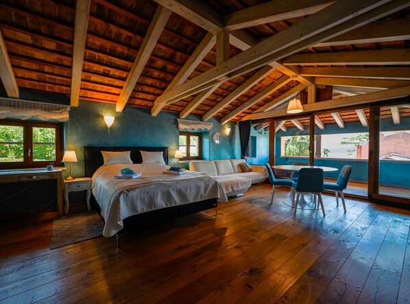 Apartment (Standard Studio Apartment)