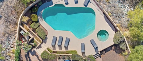 室外游泳池,恒温泳池
