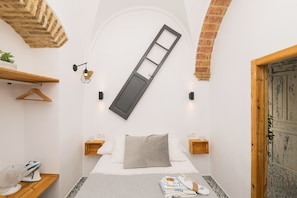 1 bedroom, iron/ironing board