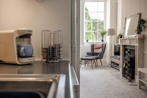 Apartment, City View | Private kitchen - Garden Flat Apartment in Grosvenor Place (Bath)