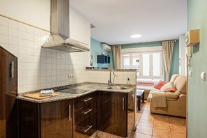 Fridge, microwave, oven, highchair