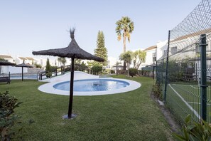 Pool - Duplex Near The Beach  - House With Free Wifi (La Barrosa, Cádiz)