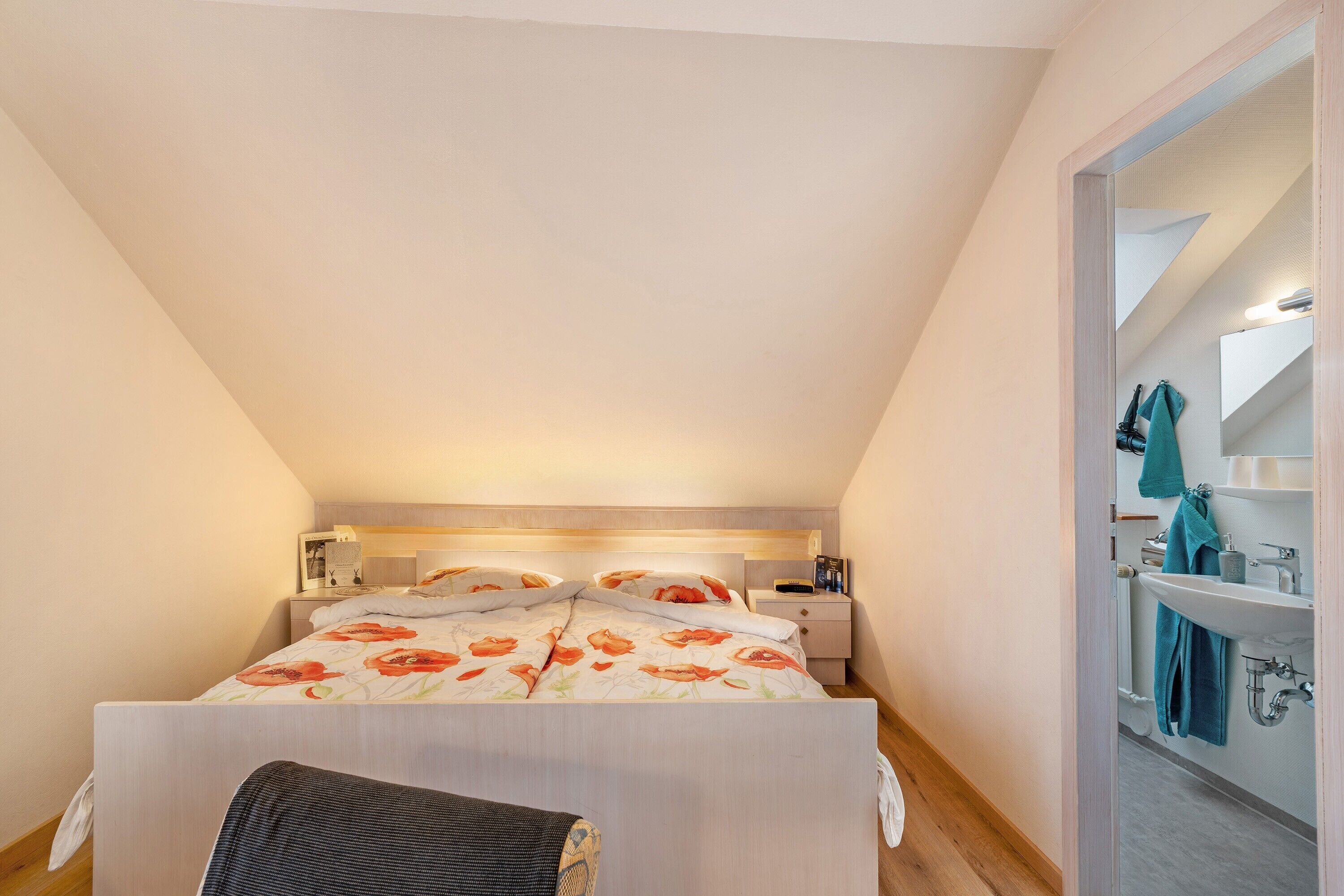 1 camera, Wi-Fi gratuito, lenzuola