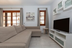 Living area - Valleverde - Apartment In Mijas. Free Wifi (Mijas, Málaga)