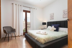 3 Schlafzimmer, Bügeleisen/Bügelbrett