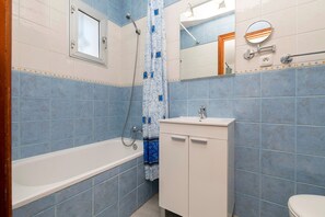 Shower, bidet