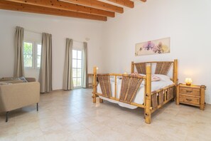 5 bedrooms, iron/ironing board - Ca Na Margalida - Villa With Private Pool (Cala Murada, Illes Balears)