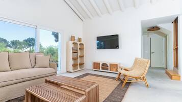 Casa com 2 quartos | Living area