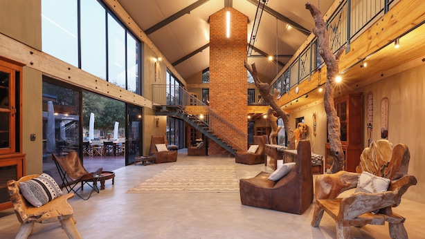 Reception - Naka Luxury Safari Lodge (Thabazimbi)
