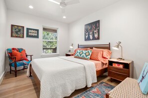 2 bedrooms, iron/ironing board, free WiFi, bed sheets