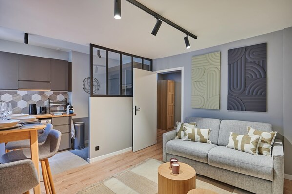 Apartment | Living area