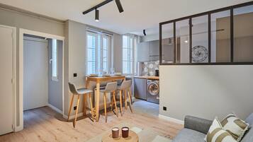 Apartment | Living area