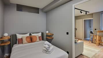 Espace de travail pour ordinateur portable, fer et planche à repasser