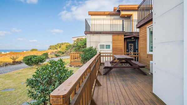 2 bedrooms, free WiFi - Jeju Handong Stay Pet-friendly Pension (Jeju City)