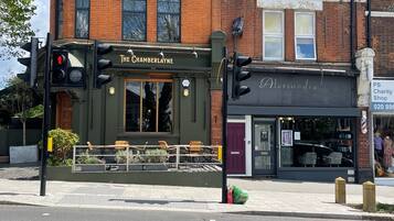 Bagian depan properti