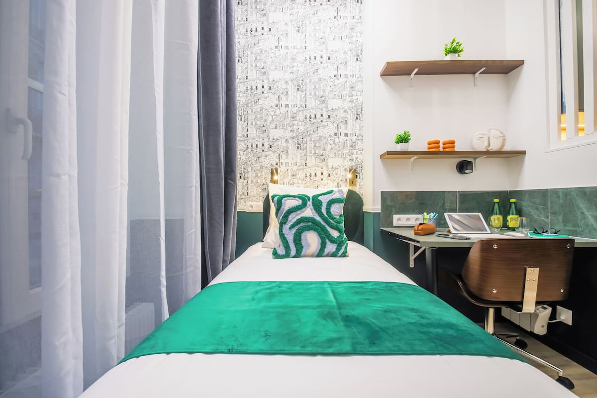 Estudio | 1 habitación y caja de seguridad en la habitación