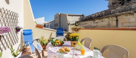 Comfort Apartment | Terrace/patio