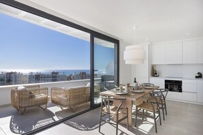 Dining - Higuerón Skyline Suite (La Capellania)