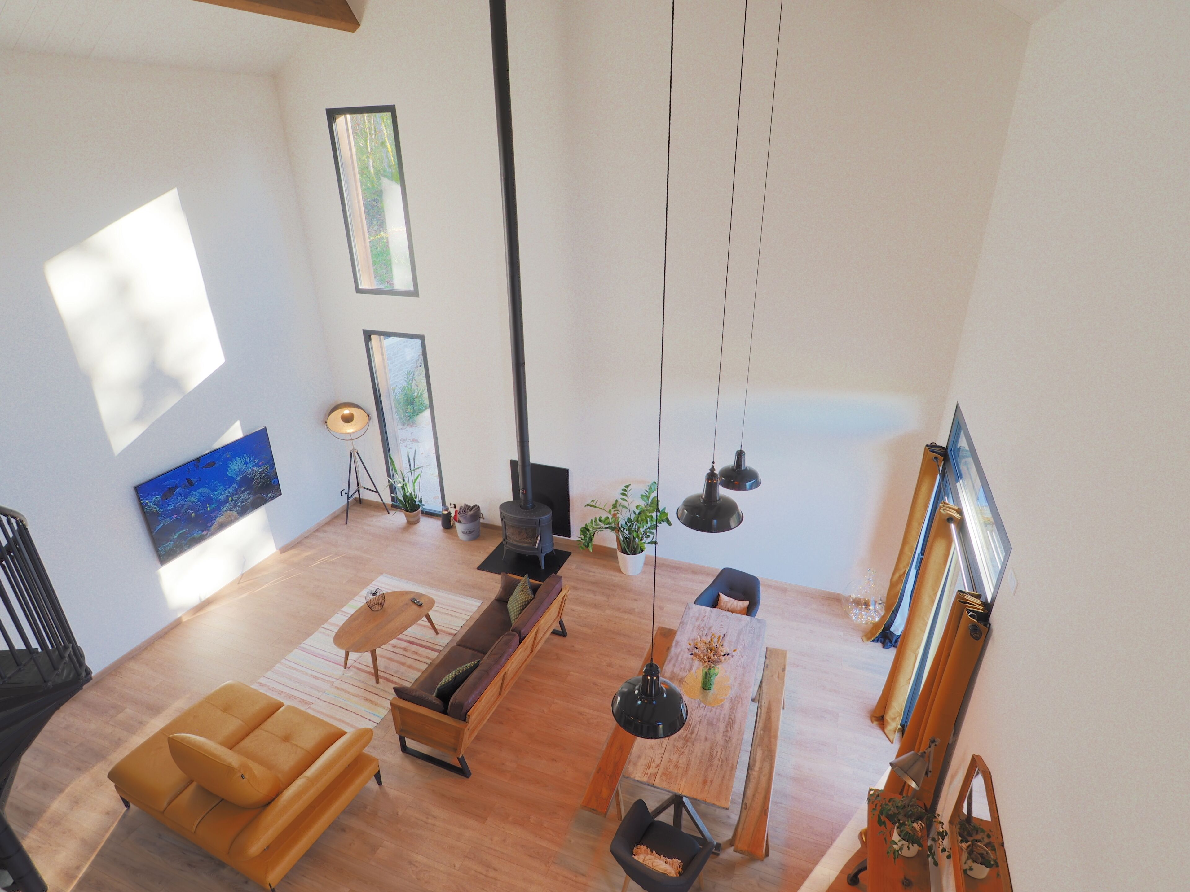 TV connectée, table de tennis de table