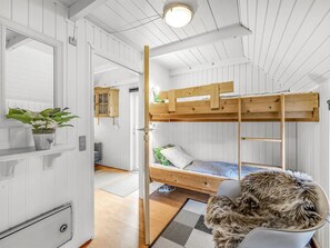 3 bedrooms, WiFi