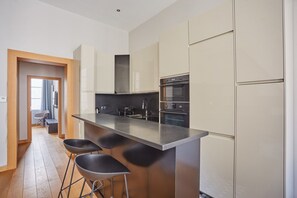 Apartment | Private kitchen | Fridge, microwave, oven, dishwasher