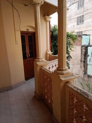 Executive Room | Balcony