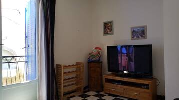TV