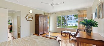 Welcome to Waterfront Views