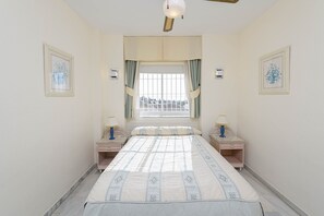 2 bedrooms