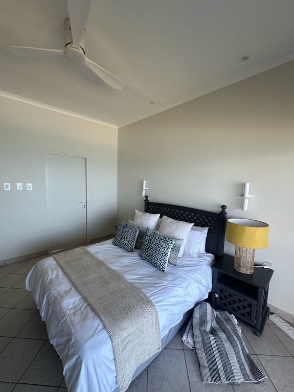 New-beachfront Cosy House, Dolphincoast, Tinley Manor W. Ac "4.92" At Airbn - Dolphin Coast