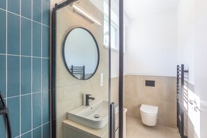 Standard-íbúð - 1 svefnherbergi - örbylgjuofn (Nemes Apartment The Great) | Baðherbergi