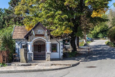 Nemes Apartments