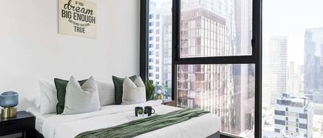 2 室のベッドルーム、アイロン / アイロン台、WiFi、ベッドシーツ