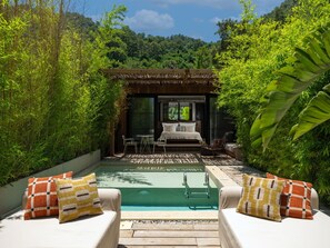 Design-studiosuite - 1 kingsize-seng - privat pool - havudsigt | Haveudsigt