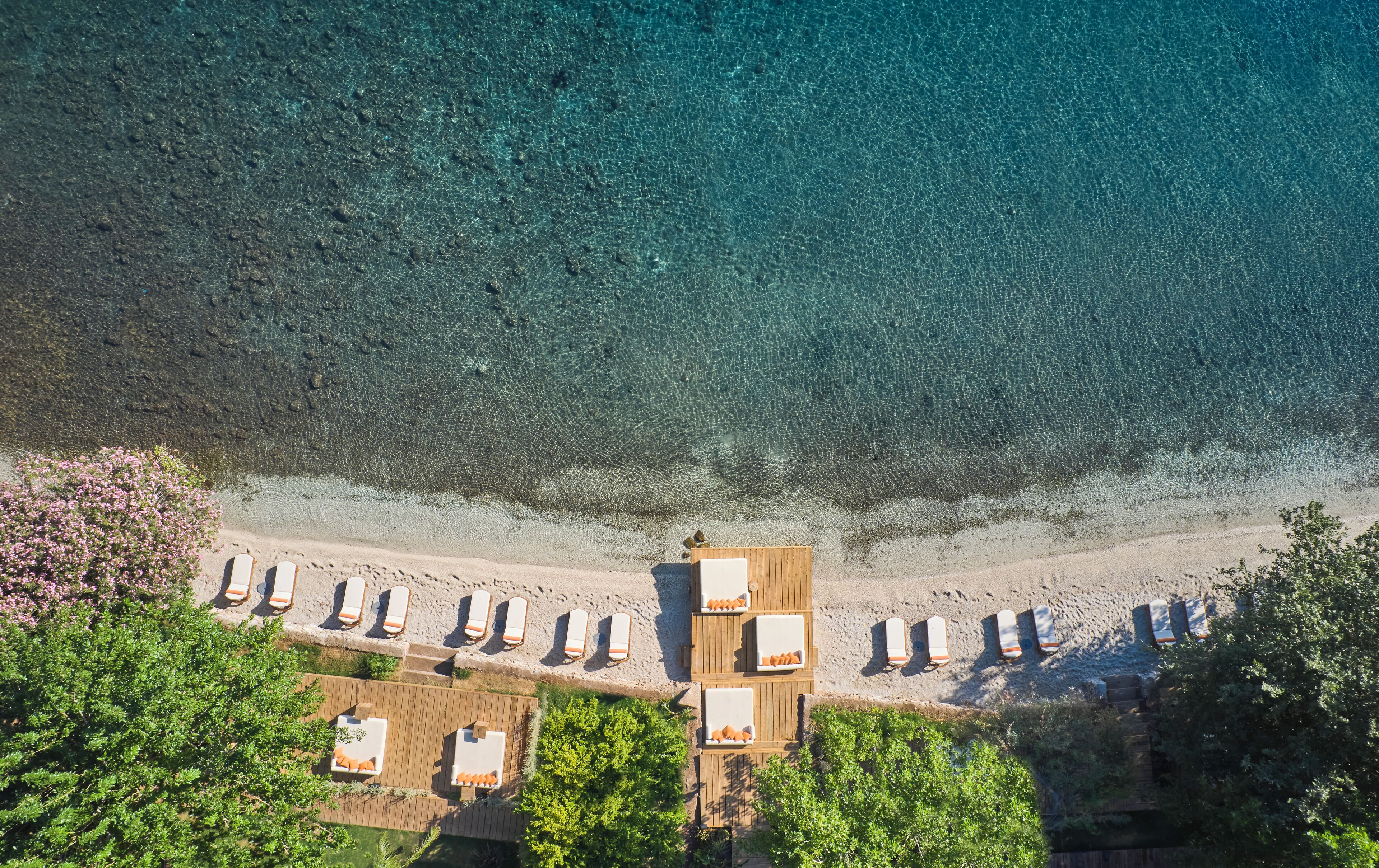 Sun-loungers, beach umbrellas, beach towels, kayaking