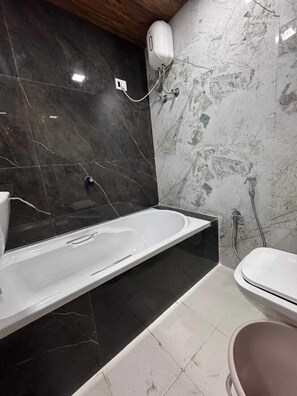 Chambre Double | Salle de bain