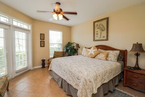 3 chambres, fer et planche Ă repasser, accĂšs Ă Internet, literie fournie