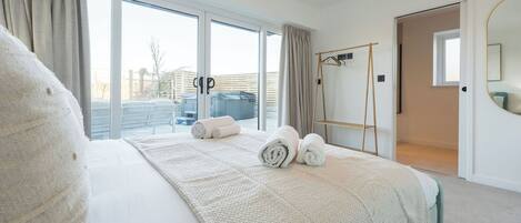 3 Schlafzimmer, Bügeleisen/Bügelbrett, kostenloses WLAN