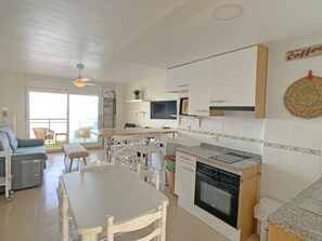 Interior - Beautiful duplex front line to the Mediterranean (La Manga del Mar Menor)