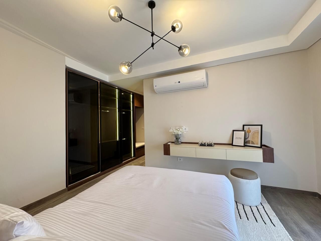 Basic Apartment, 3 Bedrooms | 2 bedrooms, free WiFi