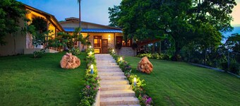 Residencial Hispaniola Villa 39/2 Masters/Maid/Pool/BBQ Grill