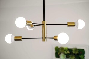 Interior detail - Tranquil 2BR with Coastal and Mountain Views (Pacifica)