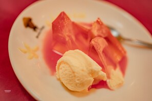 Déjeuner anglais gratuit tous les jours