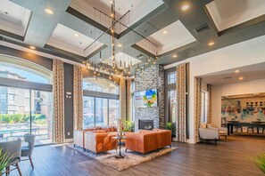 Lobby - Steps to Stadium with Pool, Gym, Balcony, Parking, (Glendale)