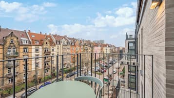 Suite Confort, 1 habitación, balcón | Balcón