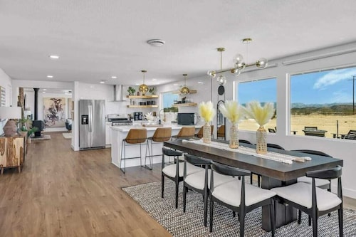 Winters Haven · 2.5 Acres, Spa, PingPong, SoakPool