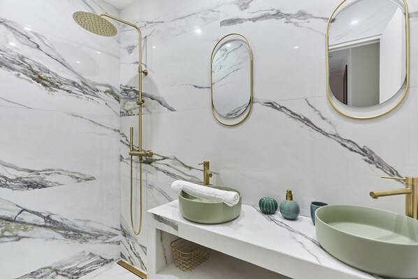 Bathroom - Sublime Suite Saint Honore, Elysee Palace (Paris)