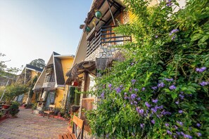 Front of property - Bento The Nature Walk, Mukteshwar (Dhari)