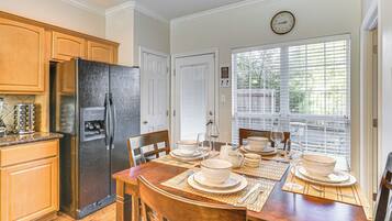 Apartemen (2 Bedrooms) | Interior