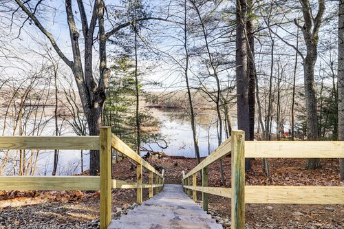 < 3 Mi to Uconn: Peaceful Home on Pine Lake